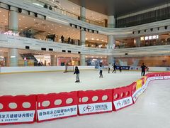 -冠军冰场CHAMPION RINK(凯德广场店)