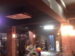 -GYMPLUS私教健身会馆(大悦城店)
