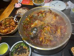 -小饕荟雅安贡椒鱼鲜馆(广福桥店)
