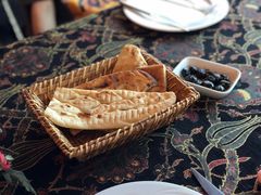 餐前馕-Old Ottoman Cafe & Restaurant