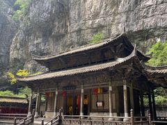-龙水峡地缝景区