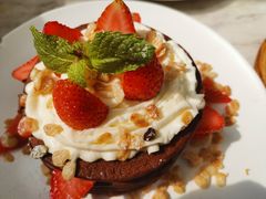 草莓海盐巧克力松饼-农畉LONFOOD(福田星河COCOPark店)