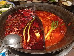 -周小明火锅(黑金冠社区店)