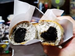 黑芝麻贝果-檗谷·面包·咖啡·轻食(华贸天地店)