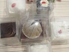 -红宝石·鲜奶小方·海派西点房(南翔店)