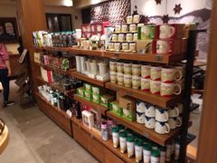 零售区-星巴克臻选(成都宽窄巷子店)