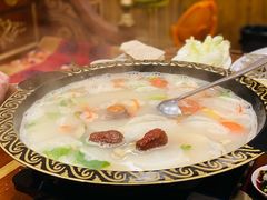 阿巴郎·牦牛肉汤锅-四姑娘山阿巴郎·藏式花园餐厅