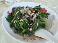 -陈记粤湛鸡饭店