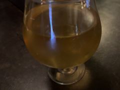 -麦凯伦烧烤·精酿超级工厂店(金桥总店)