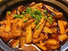 红烧茄子煲-鑫悦楼煎蟹·16年海鲜大排档