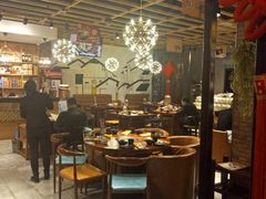大堂-高兴壹锅·潮汕鲜牛肉火锅(良乡梅花庄店)