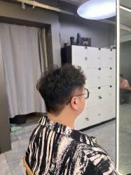 -藤野造型烫发染发