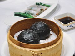 乌金沙包-Yan Ting 宴庭中餐厅(上海静安瑞吉酒店)