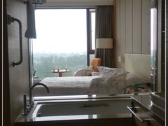 -南阳建业森林半岛假日酒店