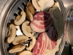 -韩聚屋韩国烤肉餐厅(新北万达店)