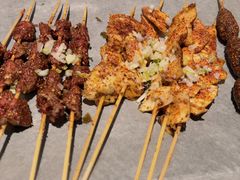 -卞二小串·鹤岗烧烤·坑烤(永定路店)