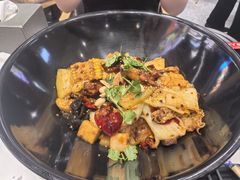 -醉人椒麻辣香锅(王府井喜悦店)