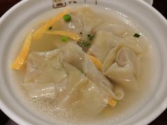 刀鱼馄饨-老半斋(福州路店)