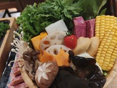 -湊湊火锅·茶憩(新中关购物中心店)