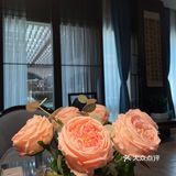 光谷创业街高大上却人均较低的东家院子，请客有面有里！