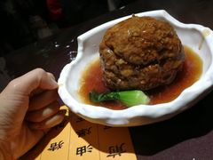 红烧狮子头-洪齐林老镇