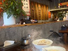 -李犟大爆鳝面·手工蟹黄包(湖滨西湖店)