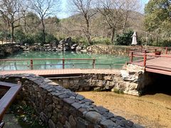 -山明水秀农庄