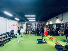 -征成健身连锁私教工作室(九公里店)