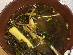 彝家酸辣汤-浮何烤铺(桐梓林店)