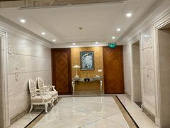 -汕尾巴黎半岛酒店