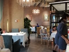 -麓湘小镇(开福万达广场店)