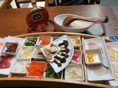 -芸南道·过桥米线(昆明老街旗舰店)