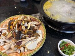 -草墩罗非鱼庄•野生菌•腊排骨(七星街上段店)