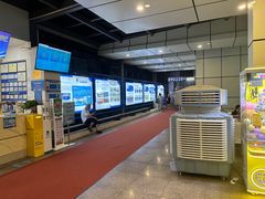 -奥冠体育华师附中恒温游泳馆