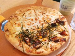 金枕榴梿拼蒲烧鳗鱼比萨-乐凯撒披萨(蛇口花园城店)