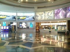 -SFC上影影城(南京新城市广场店)