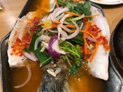 泰式明炉鲈鱼-泰柠小馆泰式料理(银泰城店)