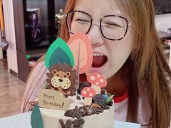 -半勺舒舒生日蛋糕店