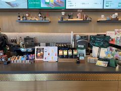 -星巴克臻选(上海合生汇1F店)