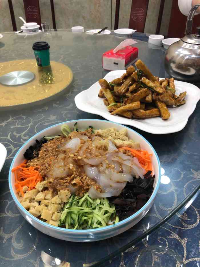 金凤缘土菜馆-"一直怀念济阳的炒鸡,终于有机会来啦!这家.