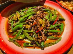 -半步颠小酒馆(繁花中心)