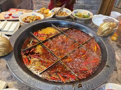 -渝大狮毛肚老火锅(解放碑店)