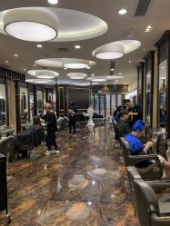 -八佰伴8008星级形象店