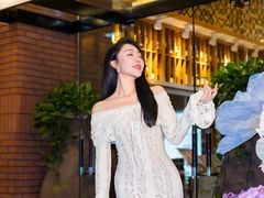 -香格里拉鱼跃地中海西餐厅·牛排披萨