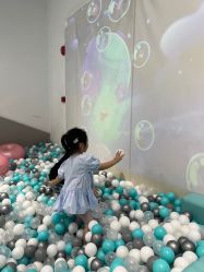 -MINI MARS KIDS CLUB亲子家庭中心(长宁天山店)