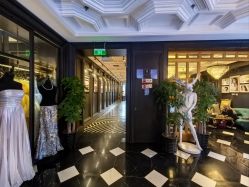 -鼎极摄影(世纪金源店)