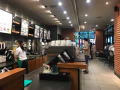 -星巴克(上海虹桥新天地二店)
