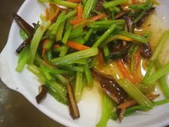 -临街徽菜馆·正宗黄山味