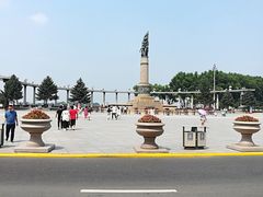 -人民防洪胜利纪念塔