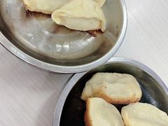 -黄阿姨锅贴大王(万航渡路店)